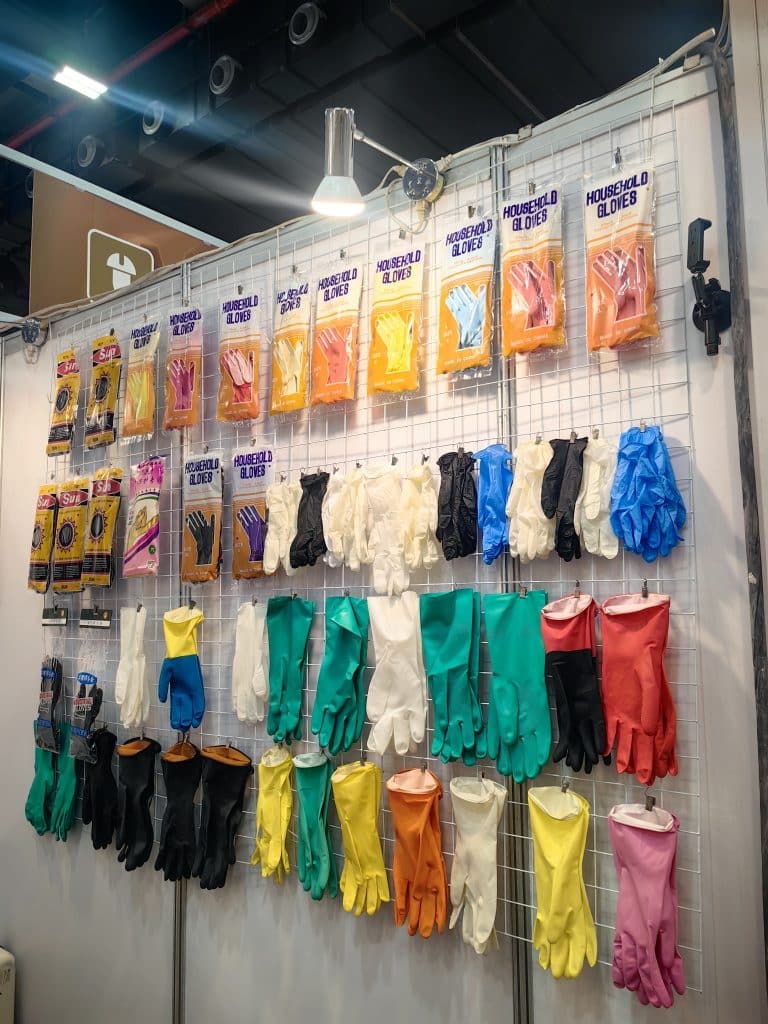 Jiali Gloves team at the 2025 Autumn Canton Fair in Guangzhou